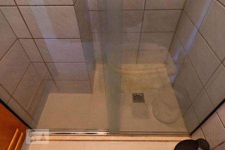 Banheiro de apartamento à venda com 2 quartos, 166m² em Jardim Itu Sabará, Porto Alegre