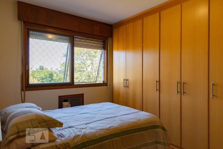 Suíte de apartamento à venda com 2 quartos, 166m² em Jardim Itu Sabará, Porto Alegre