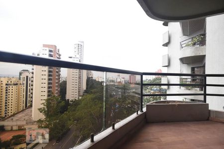 Apartamento para alugar com 228m², 3 quartos e 4 vagasVaranda