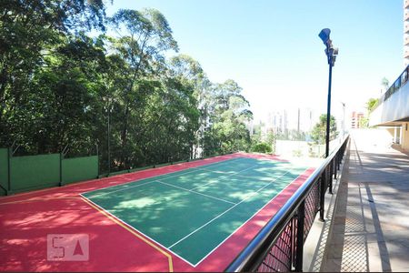 Apartamento para alugar com 228m², 3 quartos e 4 vagasQuadra