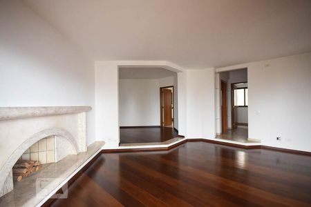 Apartamento para alugar com 228m², 3 quartos e 4 vagasSala