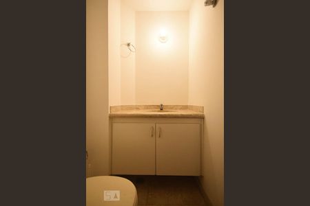 Apartamento para alugar com 228m², 3 quartos e 4 vagasLavabo