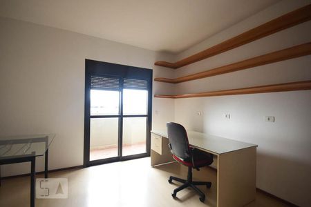 Apartamento para alugar com 228m², 3 quartos e 4 vagasEscritório