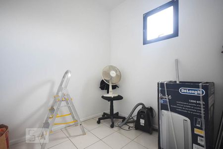 Apartamento para alugar com 228m², 3 quartos e 4 vagasQuarto de Serviço