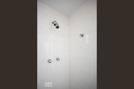 Apartamento para alugar com 228m², 3 quartos e 4 vagasDetalhe do Banheiro Suíte 3