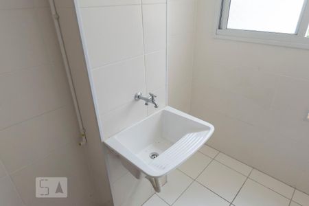 Apartamento para alugar com 41m², 2 quartos e sem vagaÁrea de serviço (Tanque)