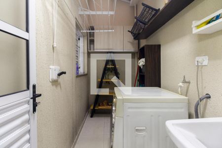 Apartamento à venda com 33m², 1 quarto e sem vagaÁrea de Serviço