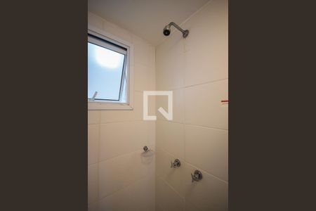 Apartamento para alugar com 70m², 3 quartos e 1 vaga Apartamento para alugar com 70m², 3 quartos e 1 vagaChuveiro do Banheiro