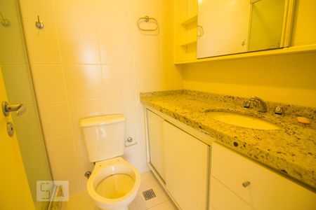 Apartamento para alugar com 60m², 2 quartos e 1 vagaBanheiro da suíte