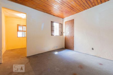 Casa à venda com 135m², 3 quartos e 2 vagas Casa à venda com 135m², 3 quartos e 2 vagasQuarto - Fundos