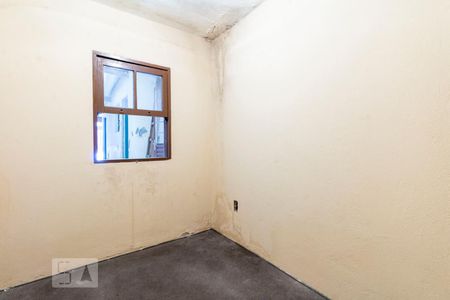 Casa à venda com 135m², 3 quartos e 2 vagas Casa à venda com 135m², 3 quartos e 2 vagasQuartinho - Fundos