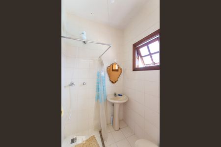 Casa à venda com 500m², 4 quartos e 2 vagas Casa à venda com 500m², 4 quartos e 2 vagasBanheiro