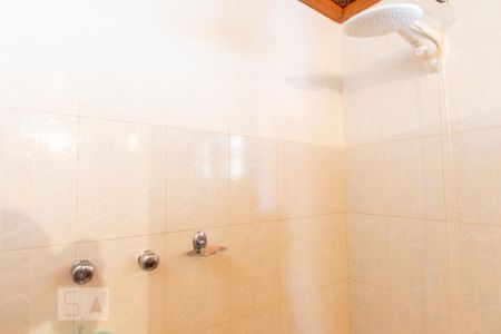 Casa à venda com 500m², 4 quartos e 2 vagas Casa à venda com 500m², 4 quartos e 2 vagasBanheiro Social