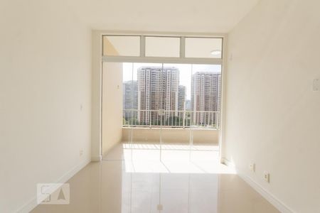 Quarto de apartamento à venda com 1 quarto, 70m² em Barra da Tijuca, Rio de Janeiro