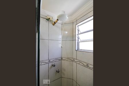Banheiro de apartamento à venda com 2 quartos, 48m² em Cidade dos Bandeirantes, São Paulo