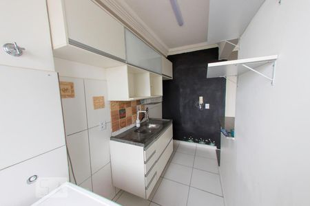 Cozinha de apartamento à venda com 2 quartos, 50m² em Glória, Porto Alegre