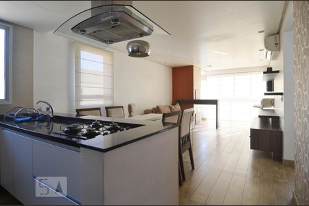Sala de apartamento para alugar com 2 quartos, 105m² em Santana, Porto Alegre