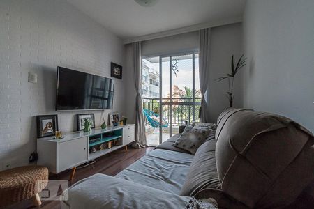 Sala de apartamento para alugar com 2 quartos, 64m² em Vila Guarani (z Sul), São Paulo