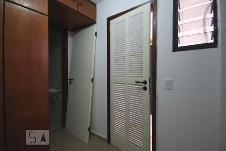 Apartamento à venda com 115m², 3 quartos e 2 vagas Apartamento à venda com 115m², 3 quartos e 2 vagasQuarto de Serviço