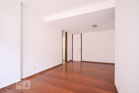 Apartamento à venda com 115m², 3 quartos e 2 vagas Apartamento à venda com 115m², 3 quartos e 2 vagasSala