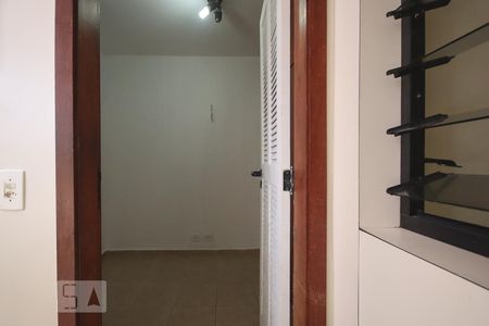 Apartamento à venda com 115m², 3 quartos e 2 vagas Apartamento à venda com 115m², 3 quartos e 2 vagasQuarto de Serviço