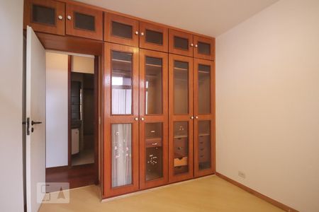 Apartamento à venda com 115m², 3 quartos e 2 vagas Apartamento à venda com 115m², 3 quartos e 2 vagasQuarto 2