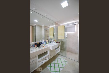 Apartamento para alugar com 150m², 2 quartos e 3 vagasBanheiro Senhora da Suíte 1