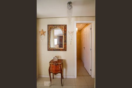 Apartamento para alugar com 150m², 2 quartos e 3 vagasEntrada