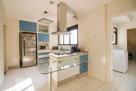 Apartamento para alugar com 150m², 2 quartos e 3 vagasCozinha