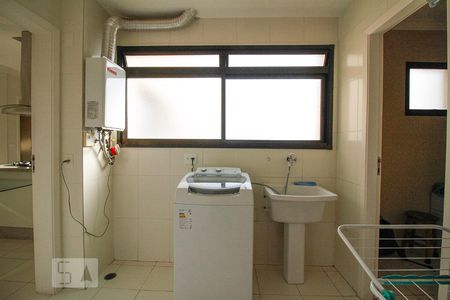 Apartamento para alugar com 150m², 2 quartos e 3 vagasÁrea de Serviço