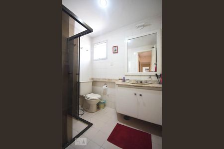 Banheiro de apartamento à venda com 3 quartos, 98m² em Vila Andrade, São Paulo