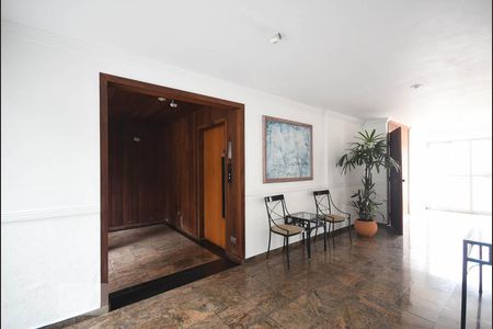 Apartamento à venda com 98m², 3 quartos e 2 vagasHall Social