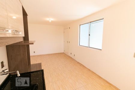 Sala de apartamento para alugar com 2 quartos, 47m² em Parque da Fonte, São José dos Pinhais
