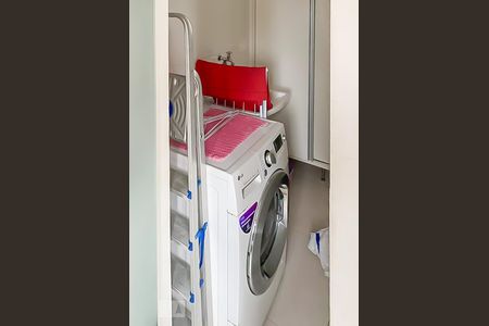 Apartamento à venda com 100m², 2 quartos e 2 vagasÁrea de Serviço