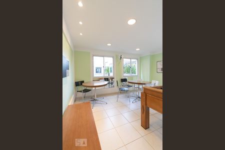 Apartamento para alugar com 118m², 3 quartos e 2 vagas Apartamento para alugar com 118m², 3 quartos e 2 vagasSalão de Jotos