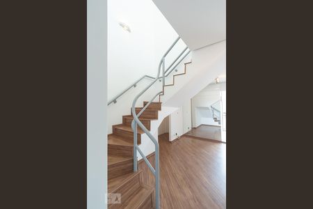 Sala de apartamento à venda com 3 quartos, 118m² em Jardim Aeroporto, São Paulo