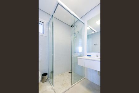 Apartamento para alugar com 90m², 1 quarto e 2 vagas Apartamento para alugar com 90m², 1 quarto e 2 vagasBanheiro da Suíte