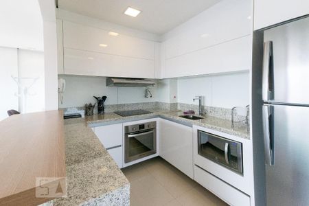 Apartamento para alugar com 90m², 1 quarto e 2 vagas Apartamento para alugar com 90m², 1 quarto e 2 vagasCozinha