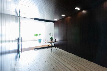 Apartamento para alugar com 90m², 1 quarto e 2 vagas Apartamento para alugar com 90m², 1 quarto e 2 vagasHall