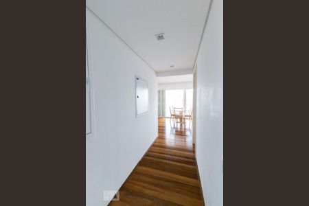 Apartamento para alugar com 90m², 1 quarto e 2 vagas Apartamento para alugar com 90m², 1 quarto e 2 vagasCorredor