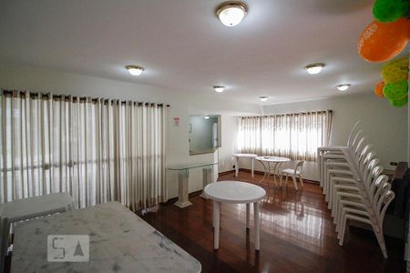 Apartamento para alugar com 78m², 2 quartos e 1 vaga Apartamento para alugar com 78m², 2 quartos e 1 vagaSalão de Festas