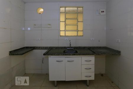 Cozinha de casa à venda com 1 quarto, 100m² em Vila Santo Estéfano, São Paulo