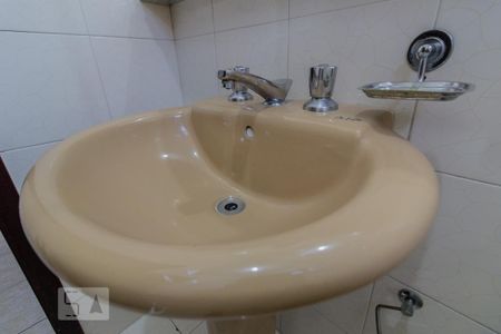 Banheiro de casa para alugar com 3 quartos, 170m² em Jardim Stella, Santo André