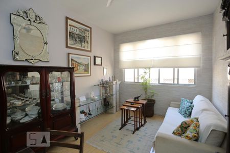 Apartamento à venda com 73m², 2 quartos e sem vagaSala
