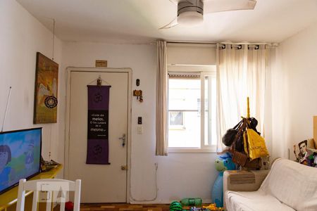 Sala de apartamento para alugar com 1 quarto, 42m² em Humaitá, Porto Alegre