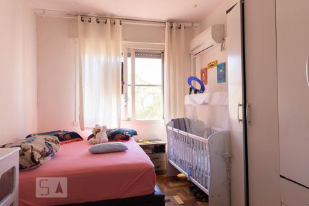 Quarto 1 de apartamento para alugar com 1 quarto, 42m² em Humaitá, Porto Alegre