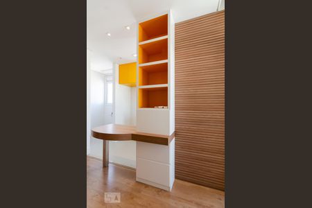 Cozinha de apartamento para alugar com 1 quarto, 57m² em Cambuí, Campinas