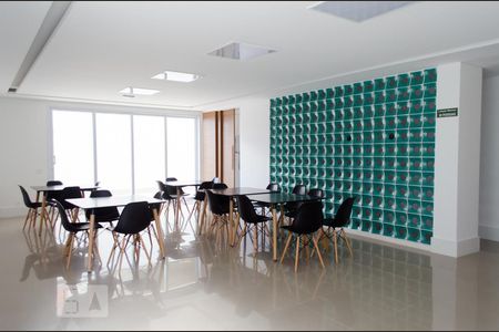 Apartamento para alugar com 57m², 1 quarto e 2 vagasDependências do prédio - salão de festas