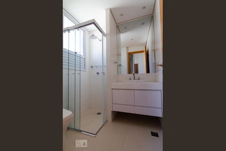 Apartamento para alugar com 57m², 1 quarto e 2 vagasBanheiro da suíte