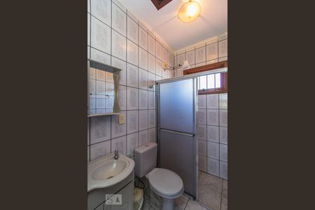 Casa à venda com 170m², 3 quartos e 4 vagas Casa à venda com 170m², 3 quartos e 4 vagasBanheiro